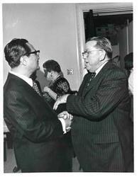 ["Dong Jo Kim with Fishbait Miller."]