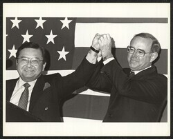 ["Caption: Demo Ntl. Committee chmn. Charles Manatt. San Francisco Host dinner - Aug. 1984. Colleen King."]