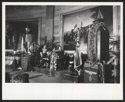 ["Stamp: Diane Dickerson photo/graphics international."]