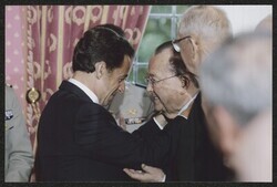 ["Information in title from back of photo. Label: Présidence de la République Française, Service Photographique."]